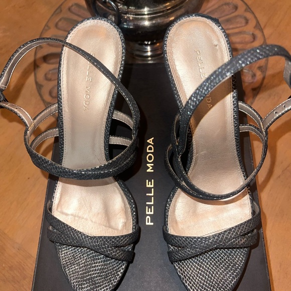 Pelle Moda Black High Stiletto Heels - Picture 4 of 5